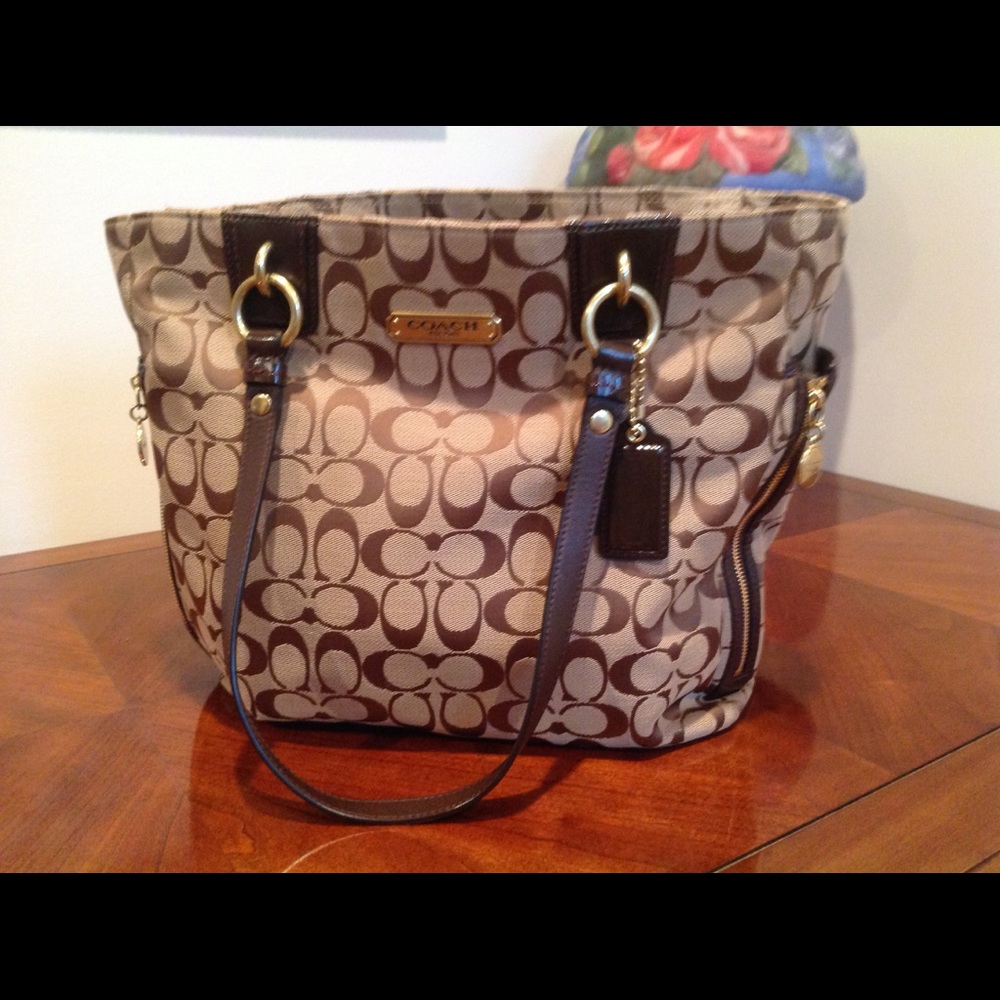 🔥💯 Authentic Brown Coach Bag 🔥